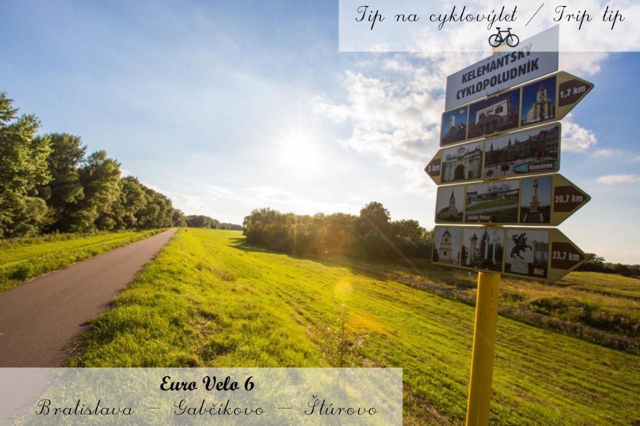 Rivapark Apartment ดูนาจสก้า สเตรด้า ภายนอก รูปภาพ